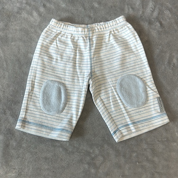 Mexx - 3 piece outfit. Sizes 0-2/2-4/4-6 months - Picture 9 of 11